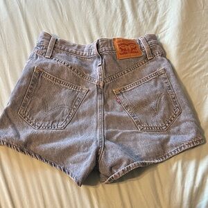 Levine High waisted mom shorts